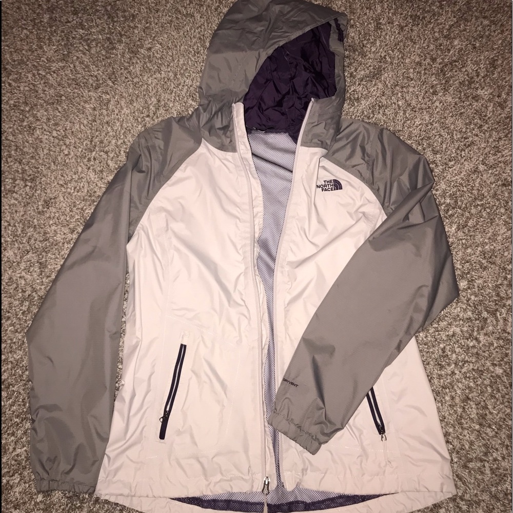 Women’s North Face Raincoat
